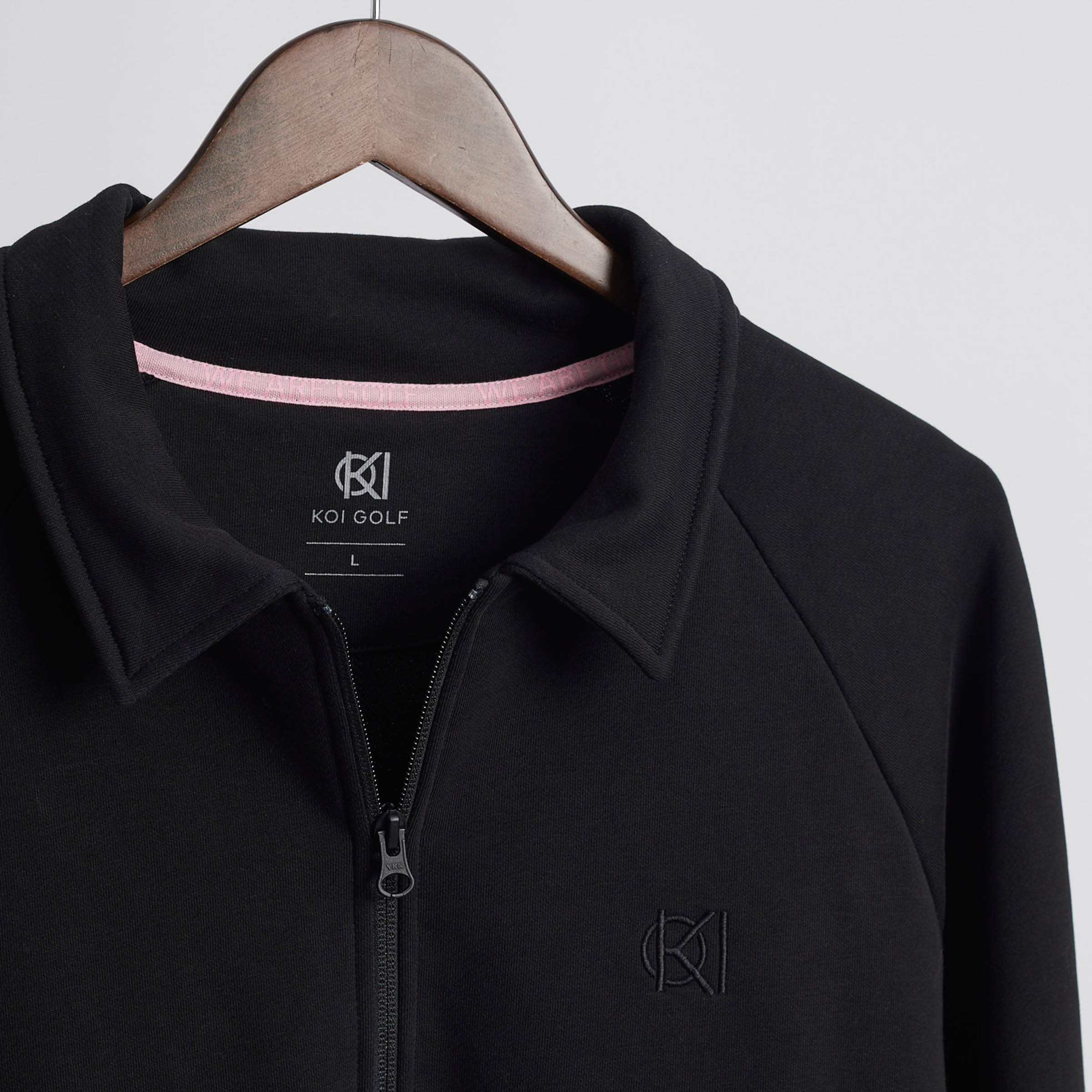 Golf sweater zipper